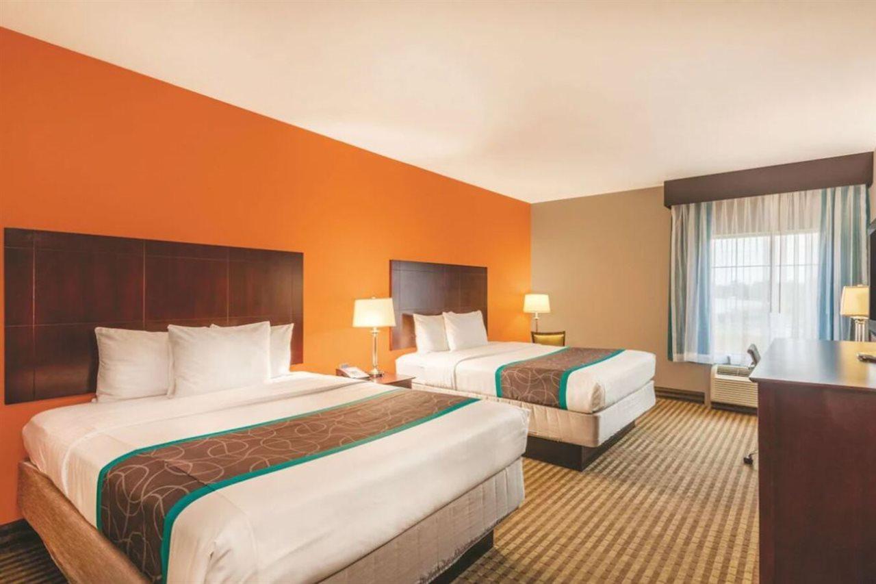 La Quinta By Wyndham Houston Iah Bush Intl Airport E Hotel Humble Exterior photo