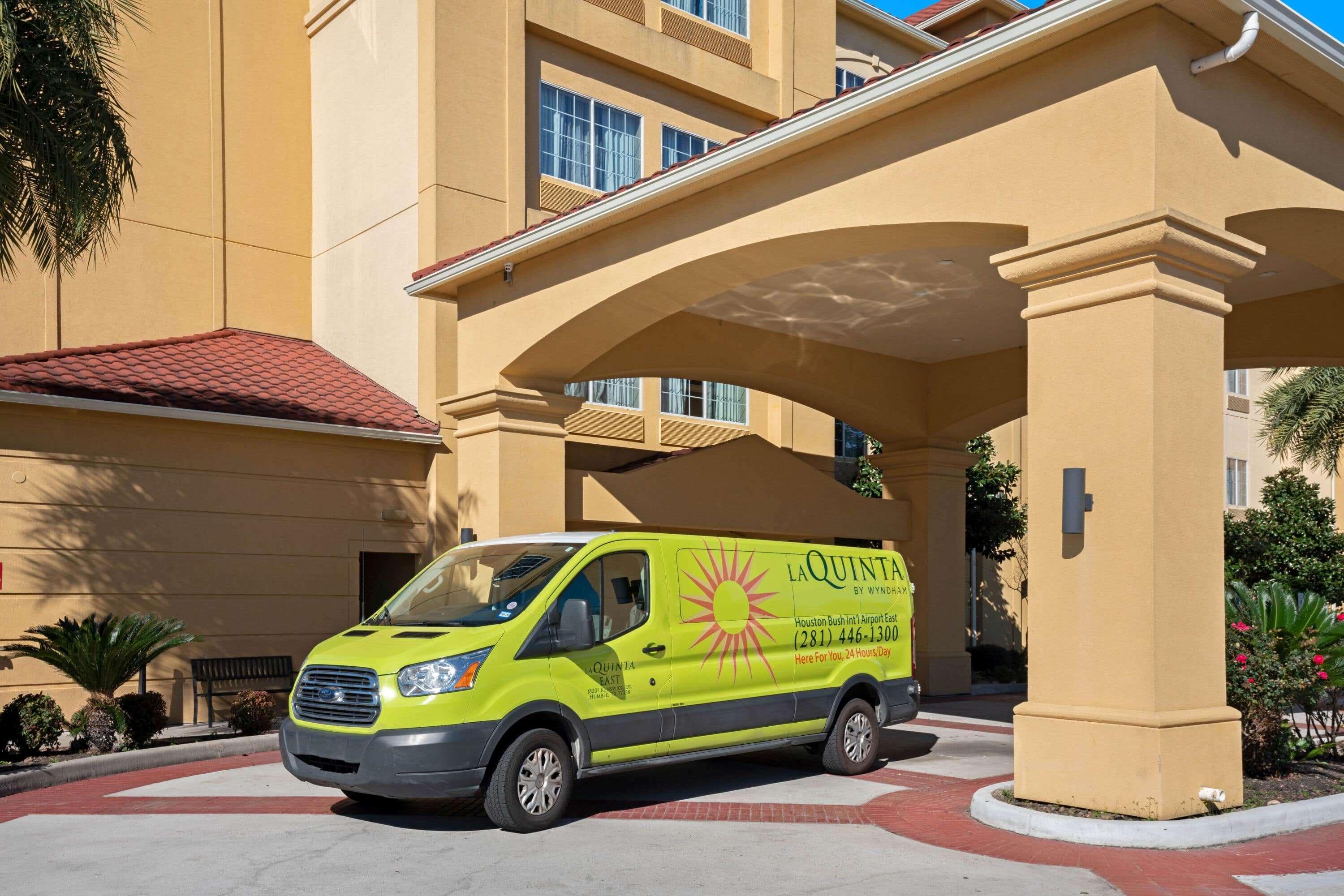 La Quinta By Wyndham Houston Iah Bush Intl Airport E Hotel Humble Exterior photo