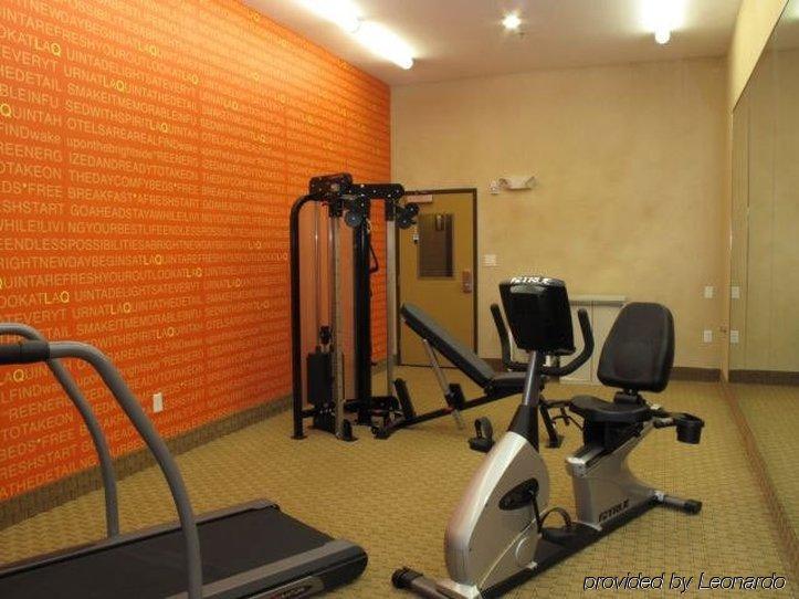 La Quinta By Wyndham Houston Iah Bush Intl Airport E Hotel Humble Facilities photo